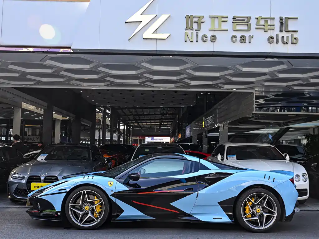 Ferrari F8 2020 Spider 3.9T V8 купить на сайте DeffCars