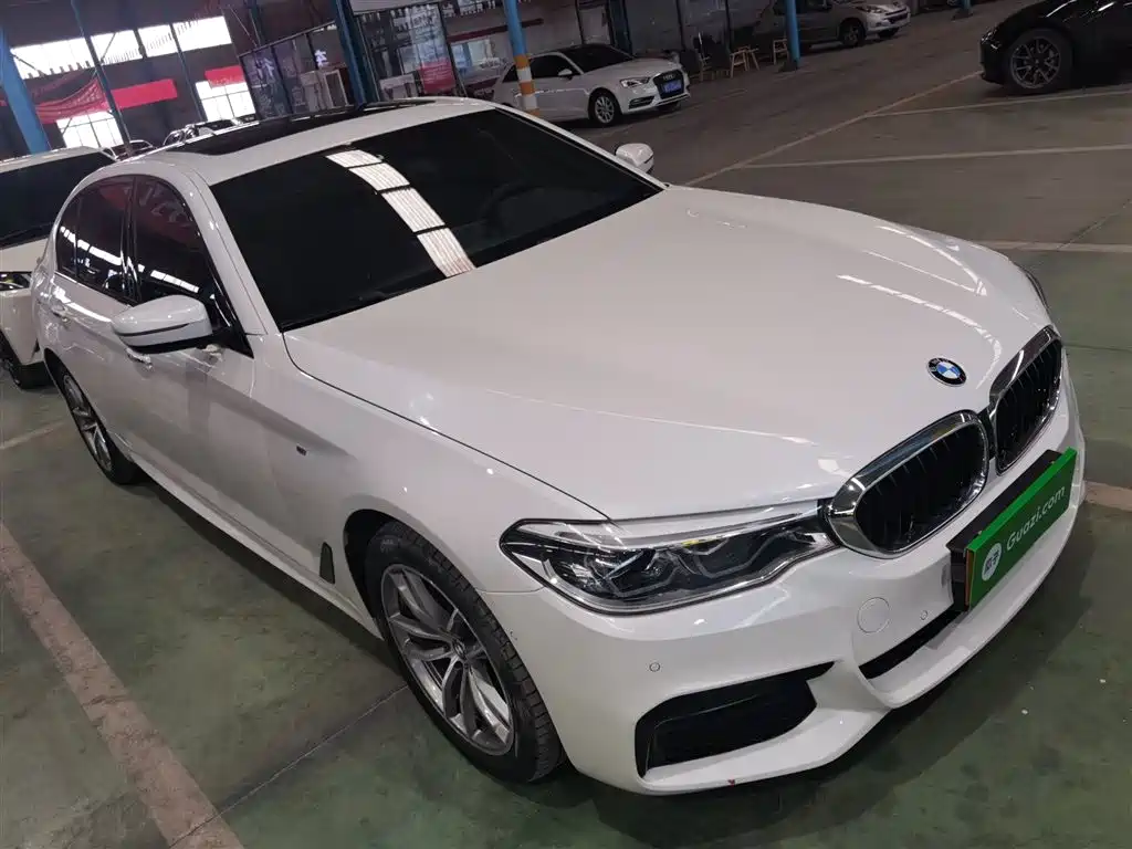 BMW 5 Series 2018 525Li M Sports Package купить на сайте DeffCars
