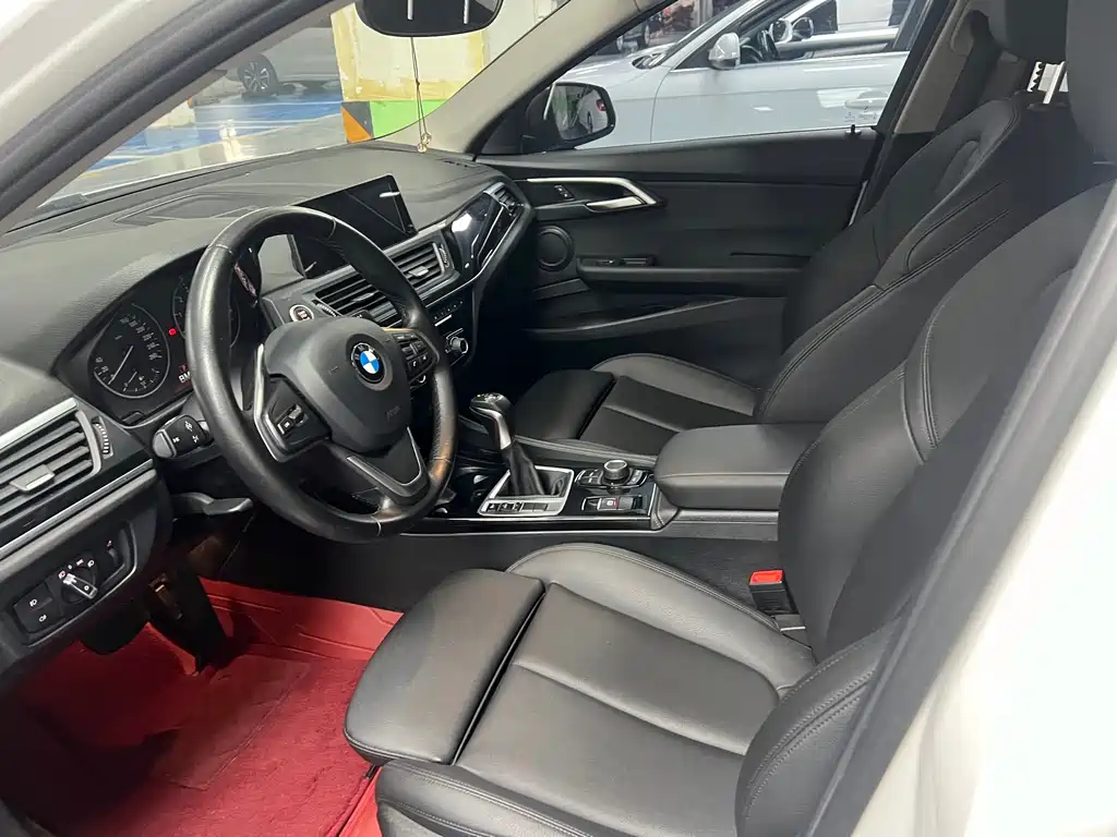 BMW 1 Series 2017 118i Sports купить на сайте DeffCars