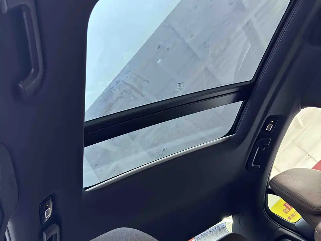 Volvo S60 2023 B4 Zhiyuan Luxury Edition купить на сайте DeffCars