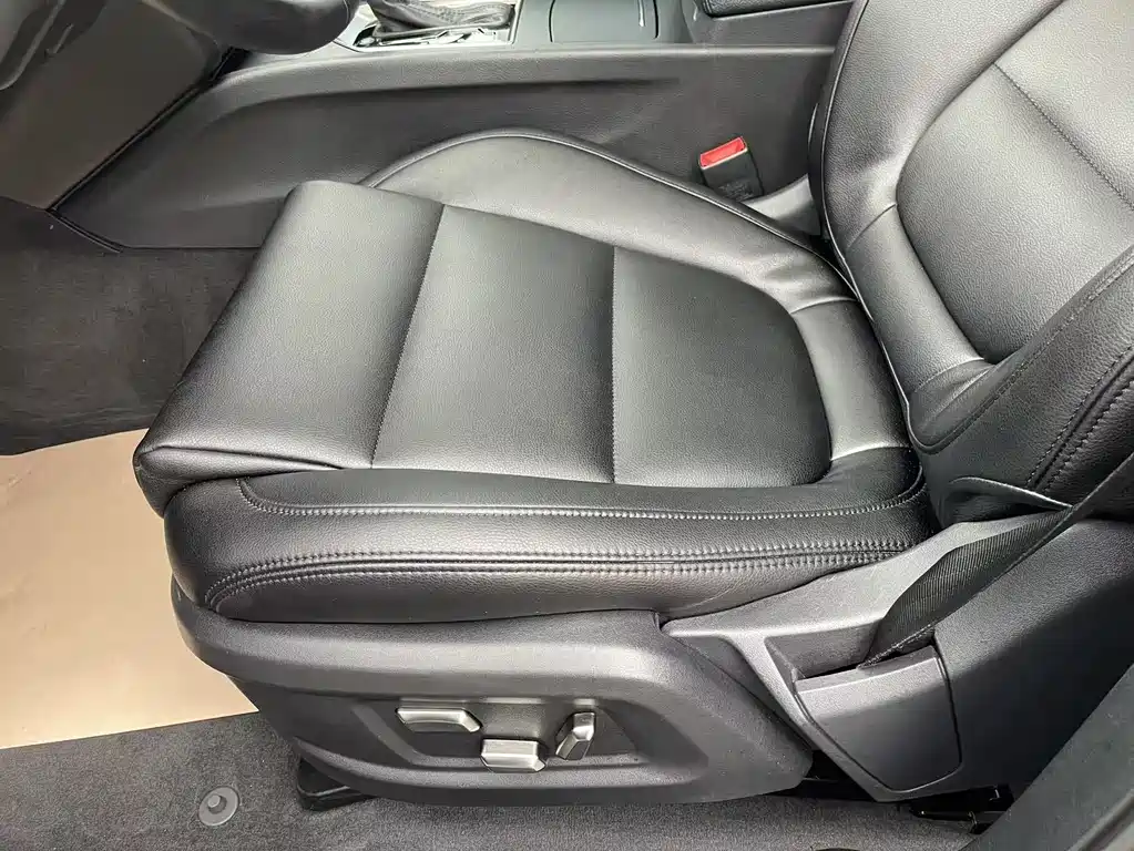 Hongqi H7 2019 1.8T Comfort Edition купить на сайте DeffCars