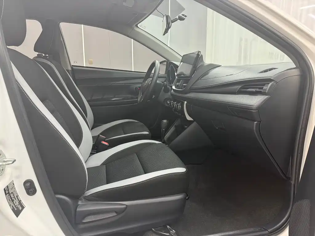 YARiS L Zhixuan 2022 model Zhixuan X 1.5L CVT leading PLUS version купить на сайте DeffCars
