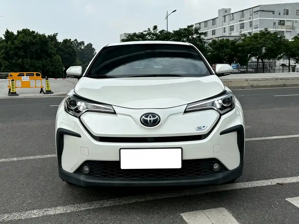 Toyota C-HR EV 2020 Luxury Sunroof Edition купить на сайте DeffCars