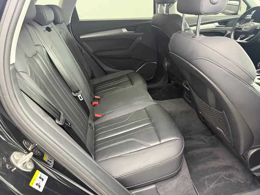Audi Q5L 2022 40T fashionable and dynamic model купить на сайте DeffCars