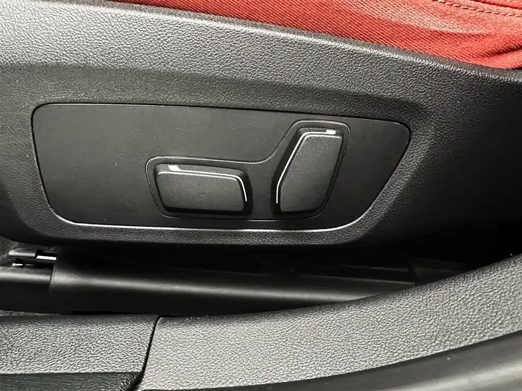 BMW 3 Series 2023 320Li M Sports Package купить на сайте DeffCars