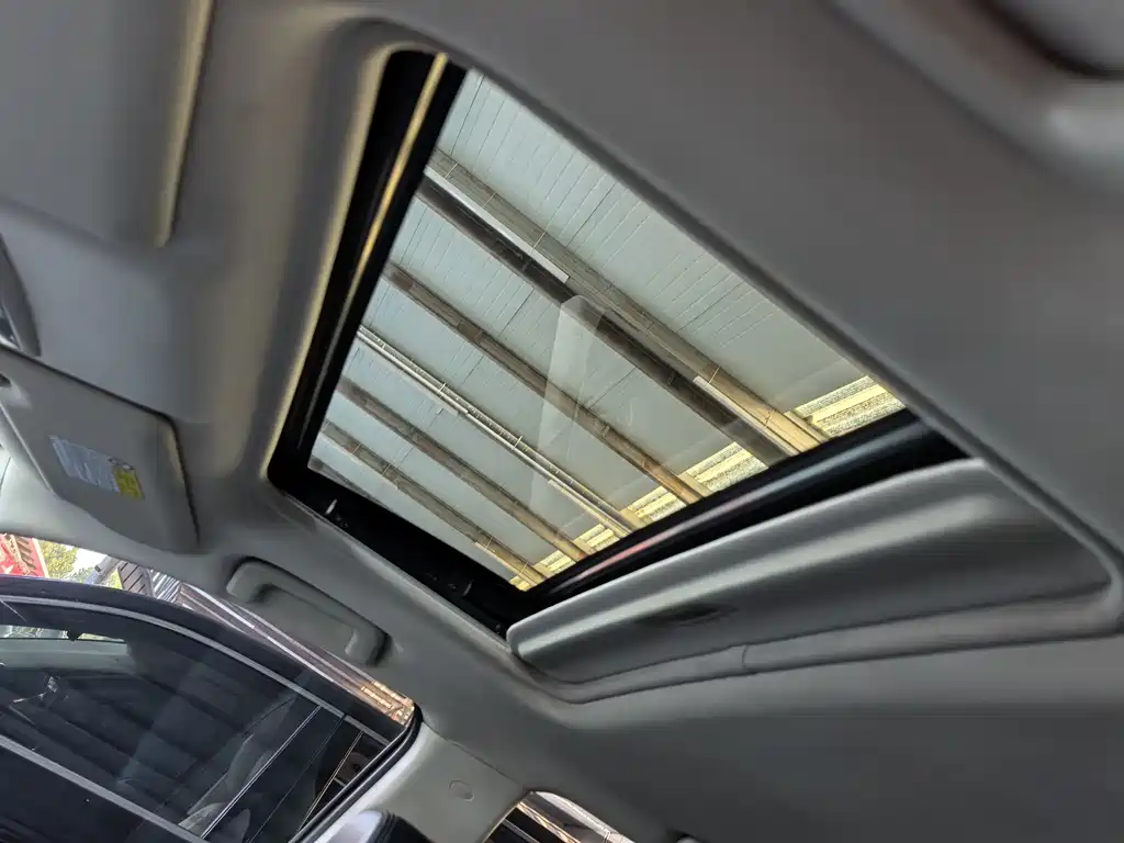 Outlander 2019 2.0L 2WD Enjoy Edition, 5 seats, National VI купить на сайте DeffCars