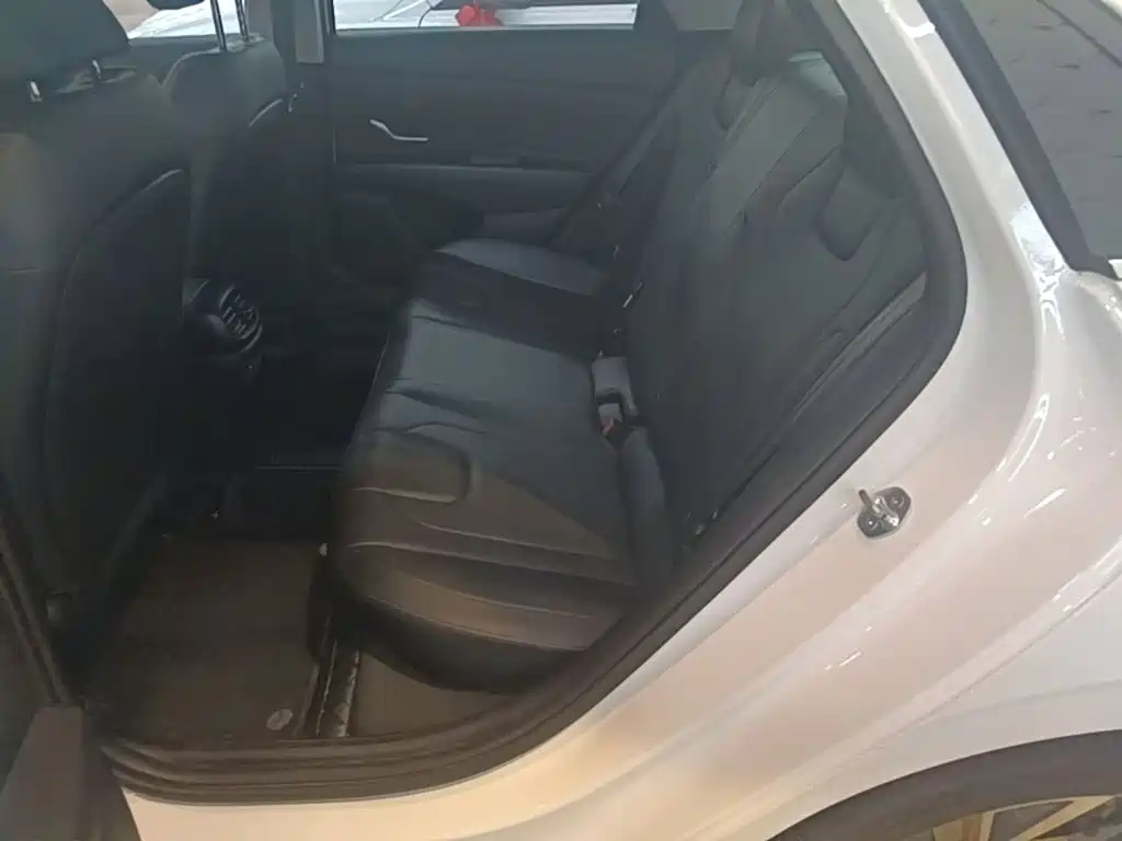 Elantra 2023 1.5L CVT GLX Elite Edition купить на сайте DeffCars