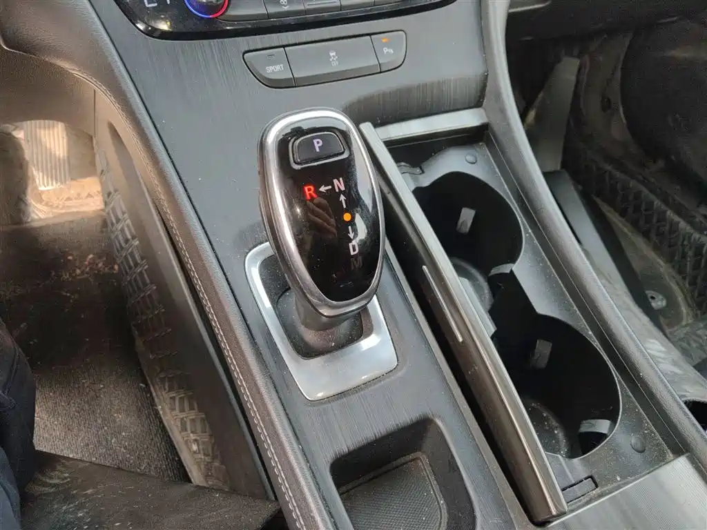 LaCrosse 2021 652T luxury model купить на сайте DeffCars
