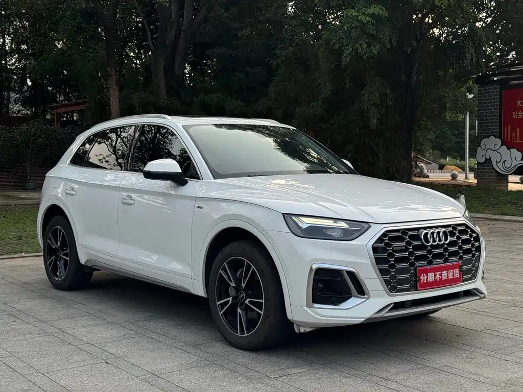 Audi Q5L 2023 40T Ice and Snow Sports Edition купить на сайте DeffCars
