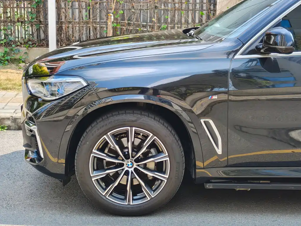 BMW X5 2022 facelift xDrive 30Li exclusive M sports package купить на сайте DeffCars