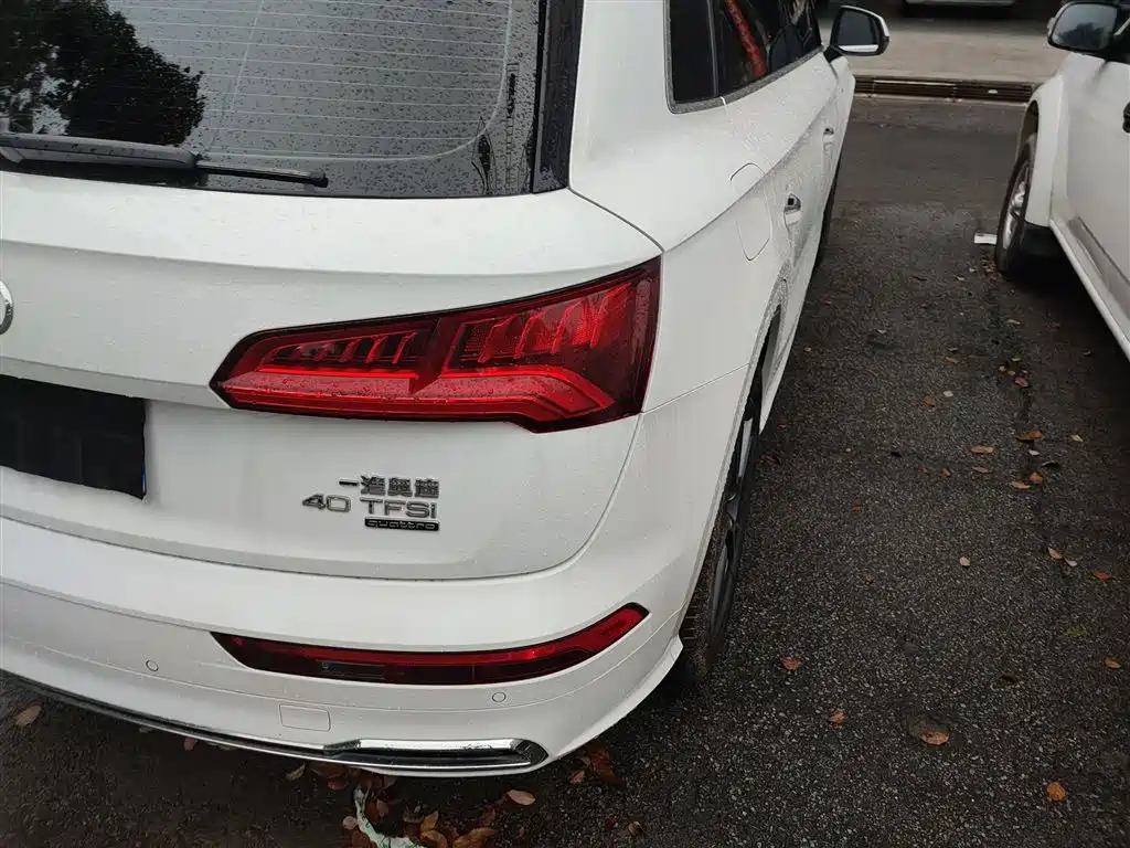 Audi Q5L 2020 facelift 40 TFSI enjoys fashionable style купить на сайте DeffCars