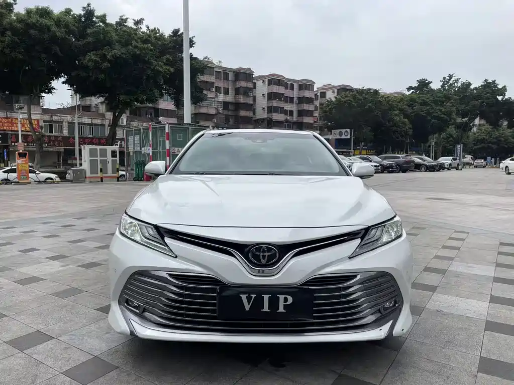 Camry 2019 facelift 2.0G Deluxe Edition купить на сайте DeffCars