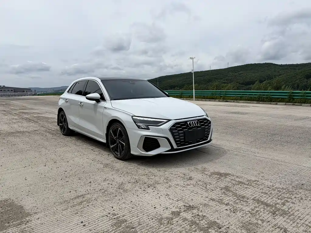 Audi A3 2022 Sportback 35 TFSI stylish and sporty купить на сайте DeffCars
