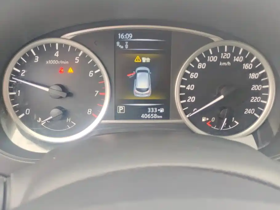 Tiida 2019 1.6L CVT Smart Travel Edition National VI купить на сайте DeffCars