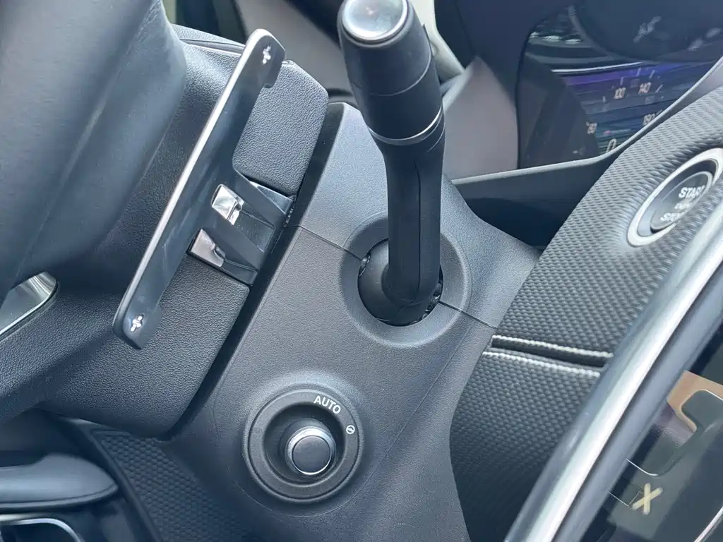 Discover the 2023 facelift 360PS R-Dynamic S купить на сайте DeffCars