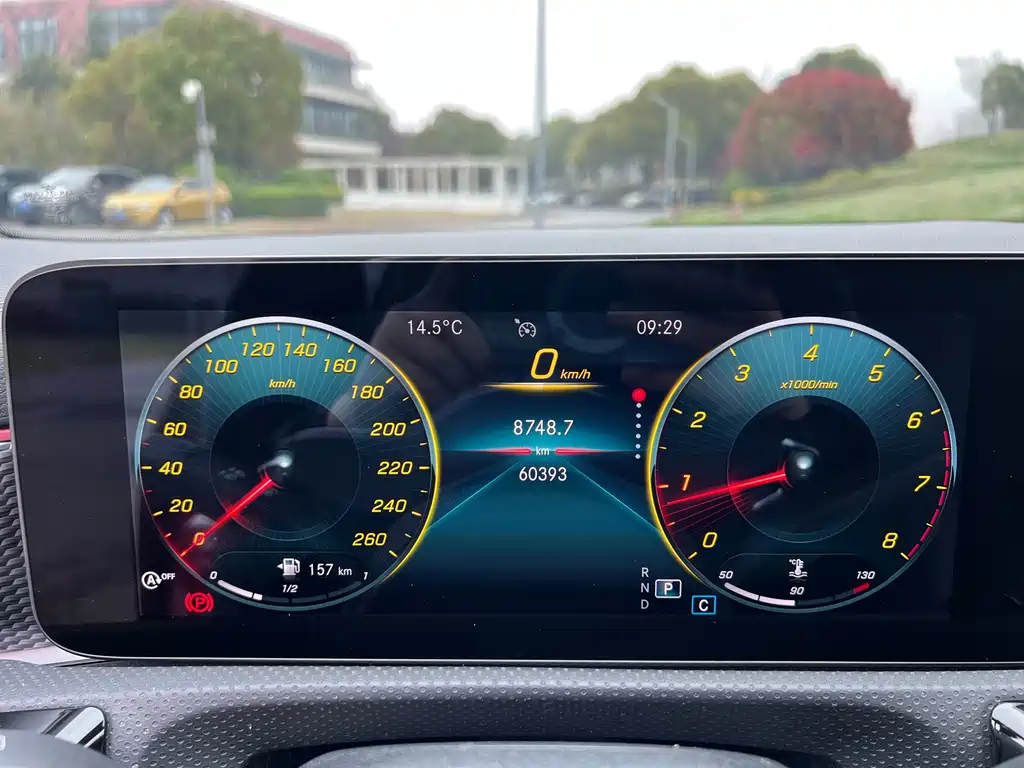 Mercedes-Benz A-Class 2022 Facelift A 200 L Sports Sedan Fashionable купить на сайте DeffCars