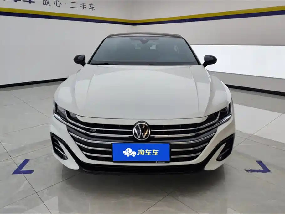 FAW-Volkswagen CC 2023 380TSI eye-catching version купить на сайте DeffCars