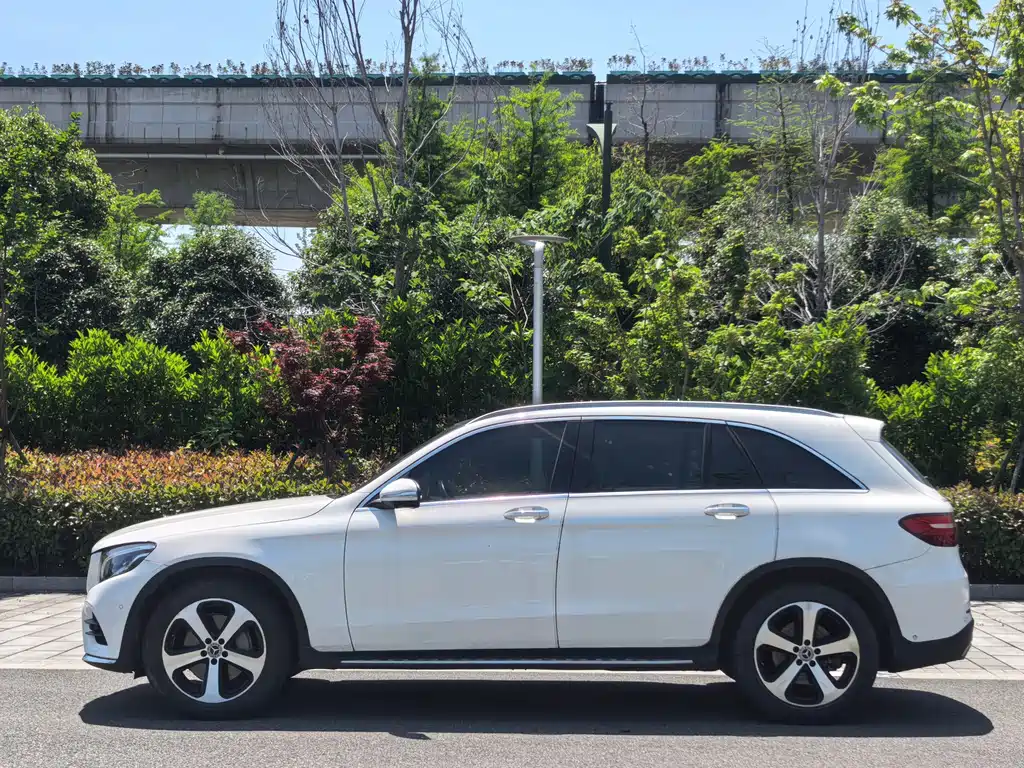 Mercedes-Benz GLC 2019 GLC 260 L 4MATIC luxury model купить на сайте DeffCars