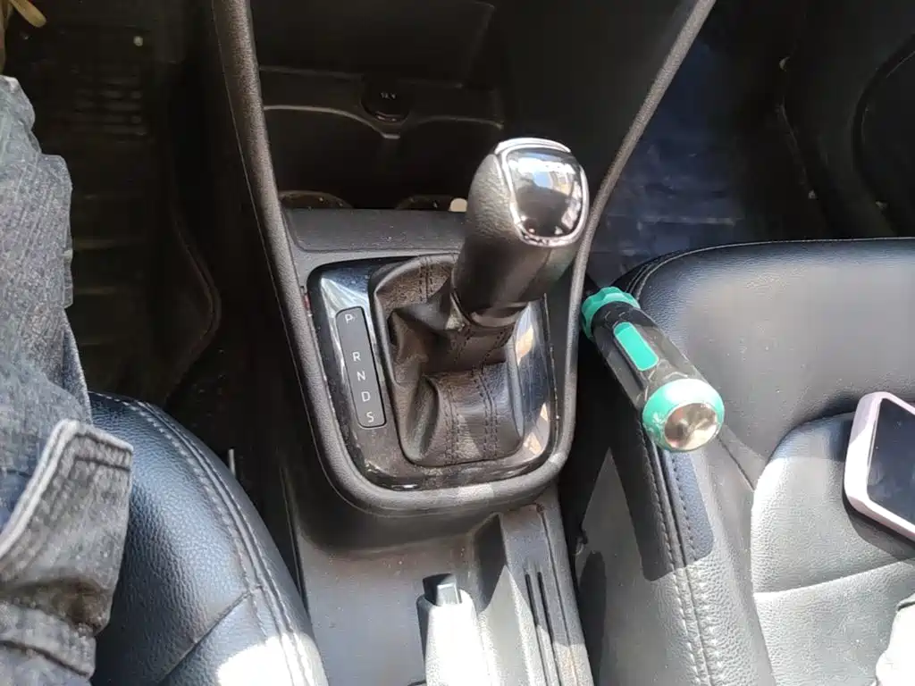 Xindong (Rapid Spaceback) 2016 model change 1.6L automatic forward version купить на сайте DeffCars