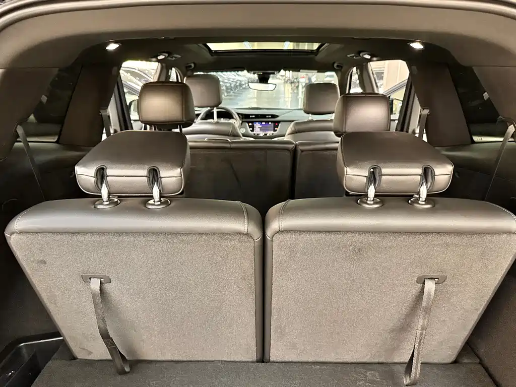 Cadillac XT6 2020 28T seven-seat four-wheel drive stylish model купить на сайте DeffCars