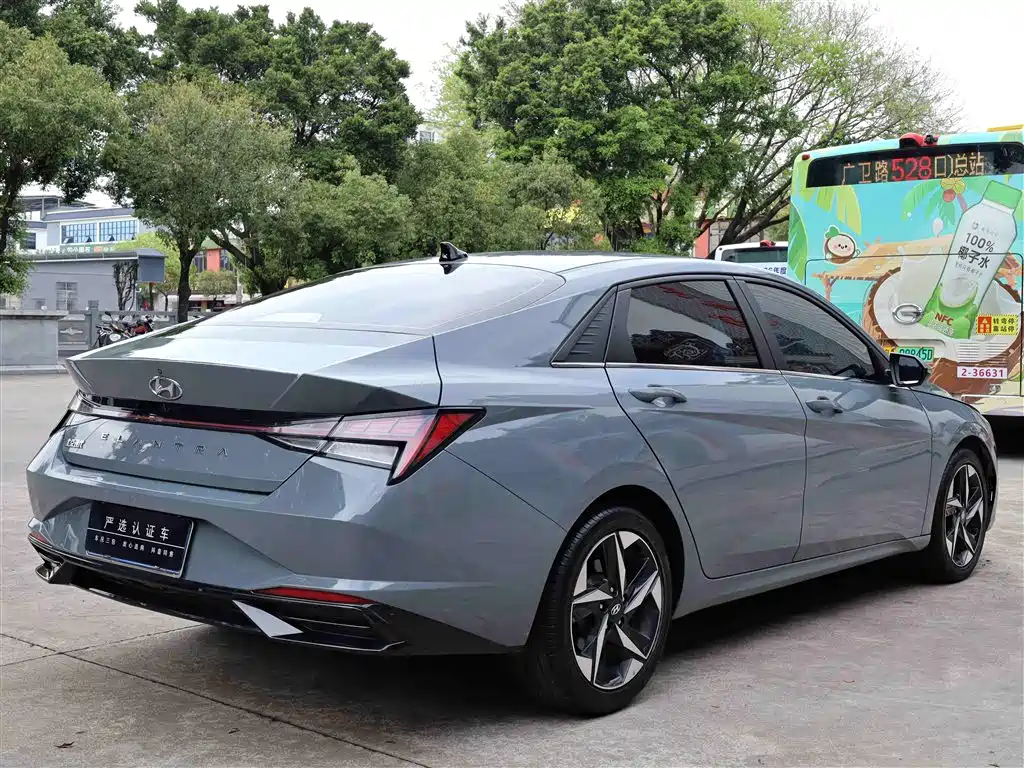 Elantra 2021 1.5L CVT LUX Premium Edition купить на сайте DeffCars