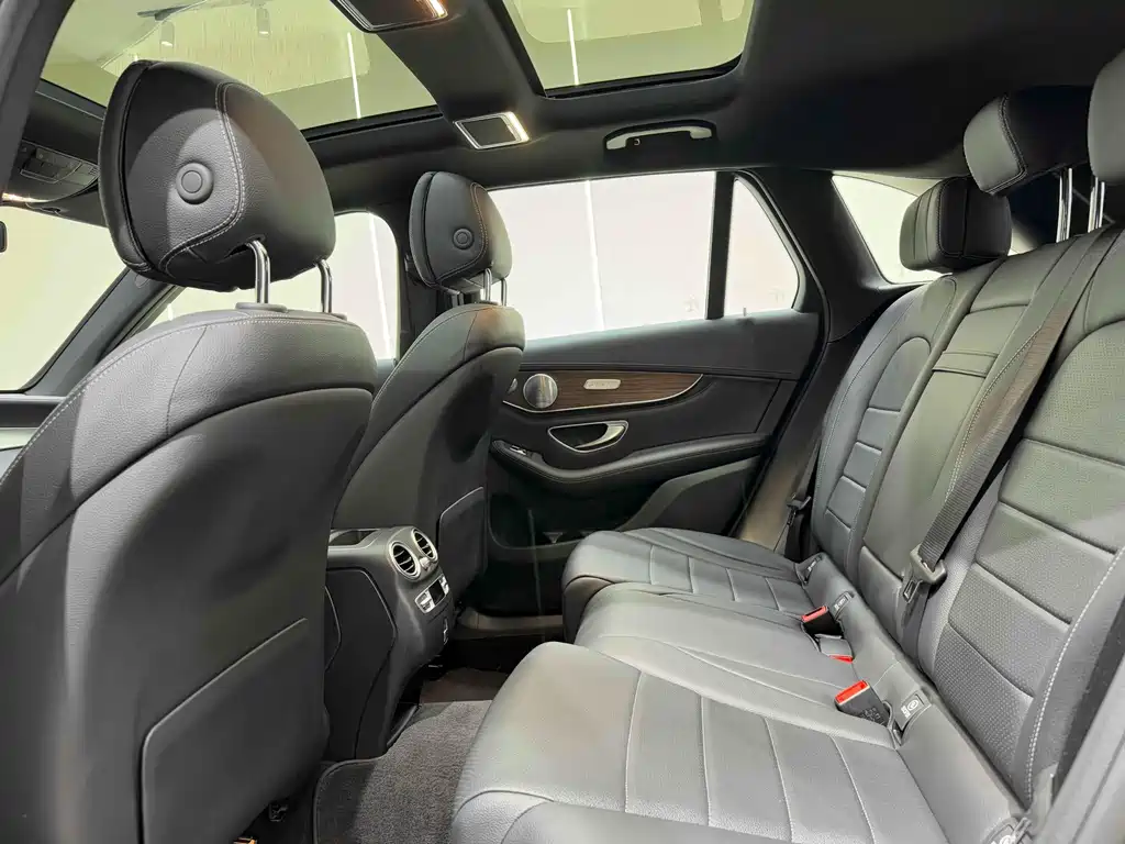 Mercedes-Benz GLC 2020 GLC 300 L 4MATIC luxury model купить на сайте DeffCars