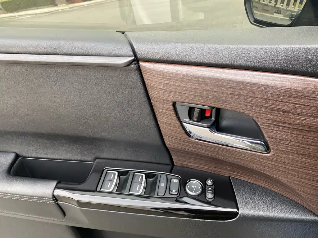 Odyssey 2024 2.0L e:HEV Rui·Smart Edition купить на сайте DeffCars