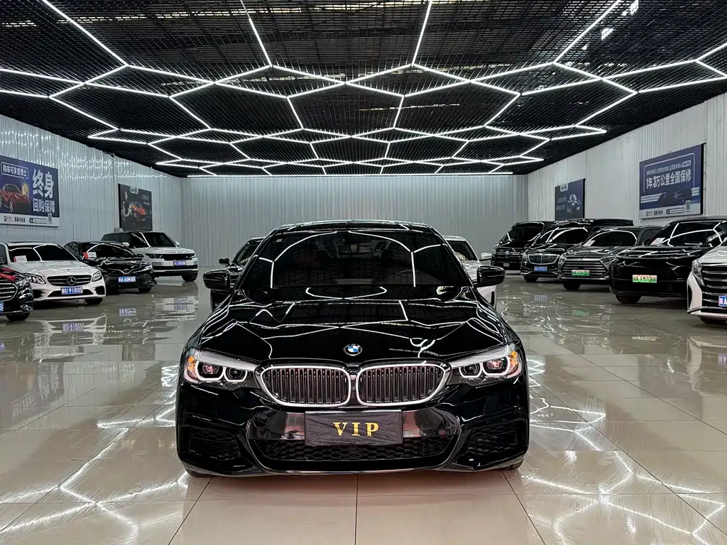 BMW 5 Series 2020 525Li M Sports Package купить на сайте DeffCars