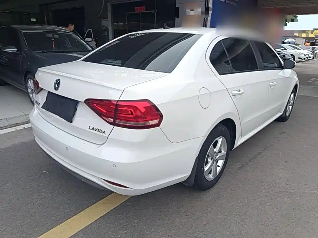Lavida 2019 Lavida Qihang 1.5L Automatic Fashion Edition National VI купить на сайте DeffCars