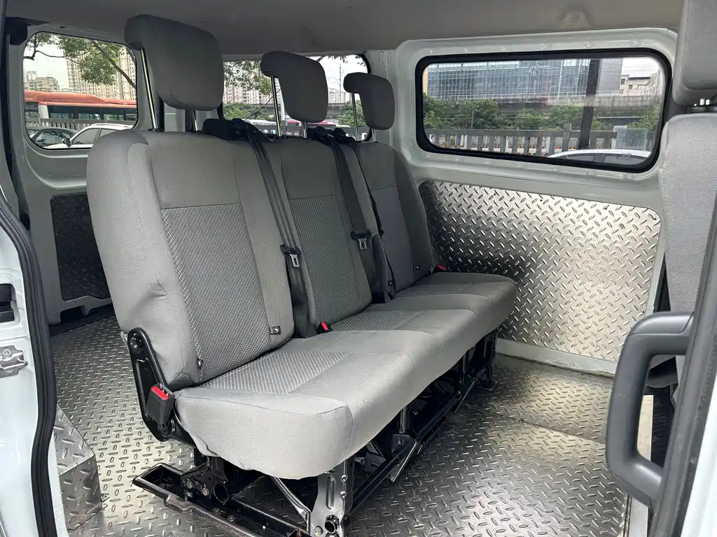 Transit 2019 2.0T diesel multi-functional commercial vehicle short-axle low-roof 6-seater National VI купить на сайте DeffCars
