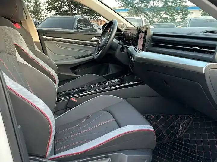 Lamando 2023 Lamandol 280TSI DSG Spicy Edition купить на сайте DeffCars