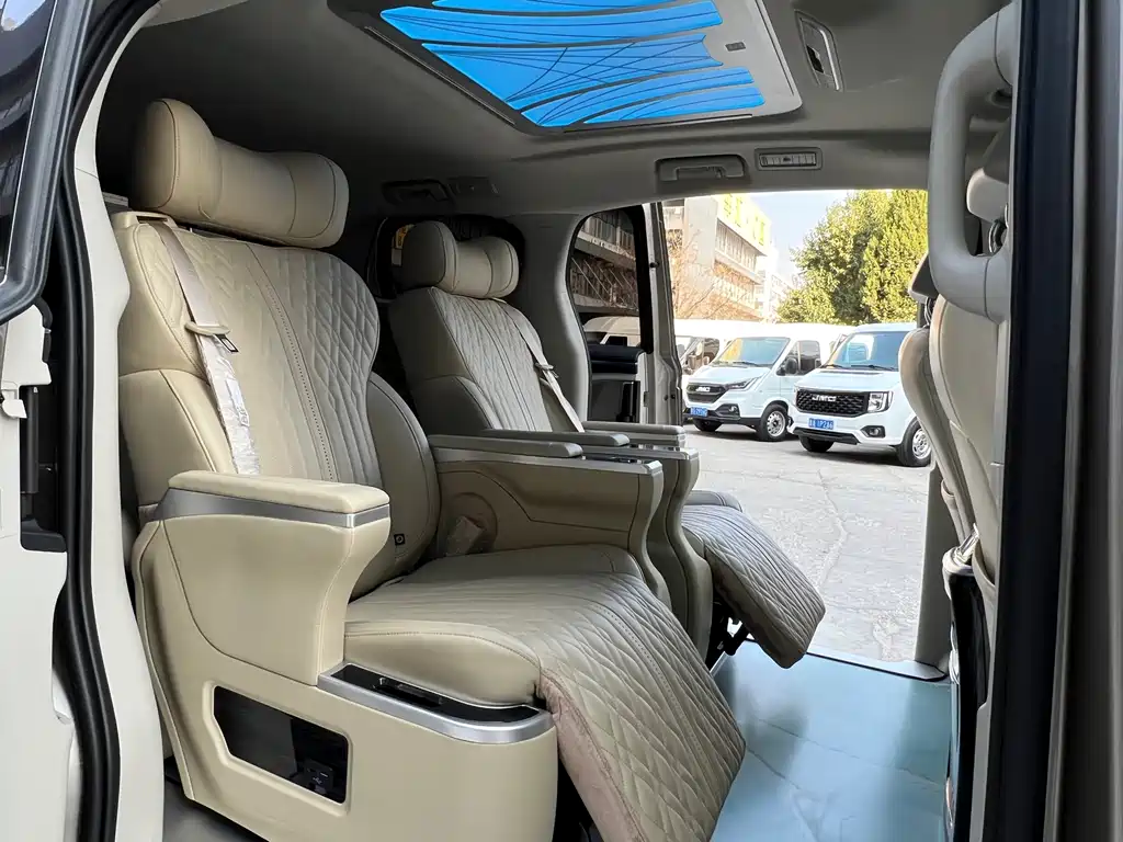 Buick GL8 2023 ES Lu Zun Comfort Type купить на сайте DeffCars