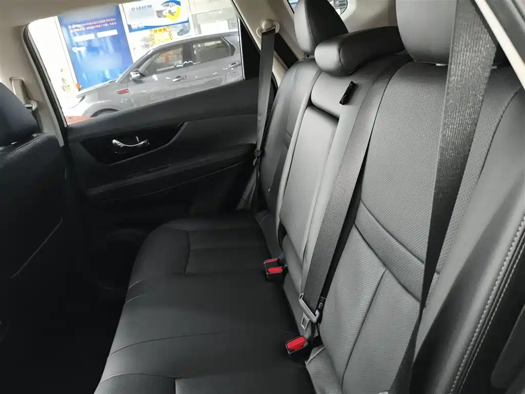 X-Trail 2023 Classic 2.0L 2WD Intelligent Link Premium Edition купить на сайте DeffCars