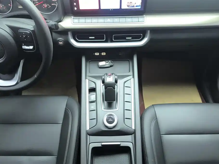 Gun 2023 2.0T commercial version automatic diesel two-wheel drive elite long box GW4D20M купить на сайте DeffCars