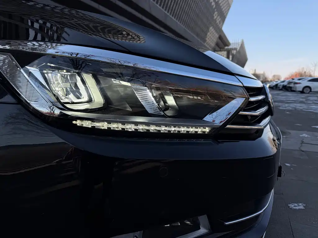 Magotan 2018 330TSI DSG luxury model купить на сайте DeffCars