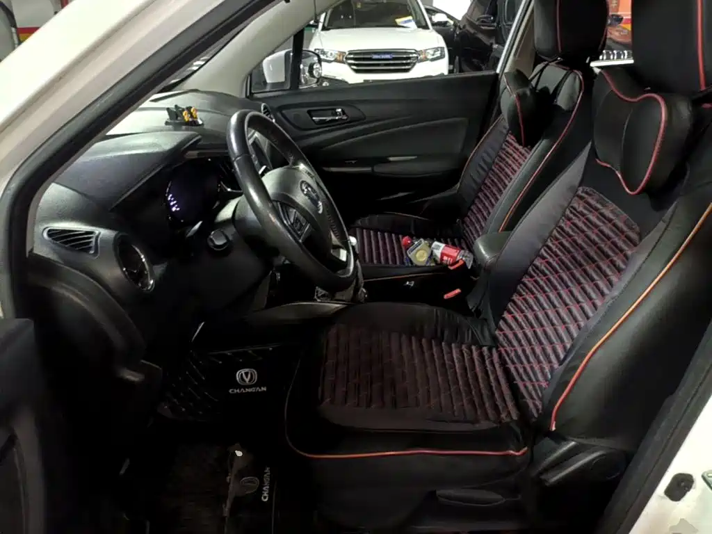 Changan CS15 2016 1.5L Manual Deluxe Edition купить на сайте DeffCars