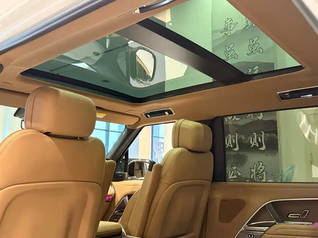 Range Rover 2025 3.0 L6 400PS Extended Edition купить на сайте DeffCars