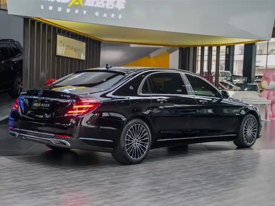IMSA Maybach S-Class 2020 S 450 MAYBACH Executive Edition Four Seats купить на сайте DeffCars