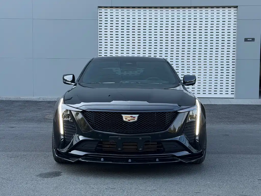 Cadillac CT5 2024 28T Luxury Pro купить на сайте DeffCars