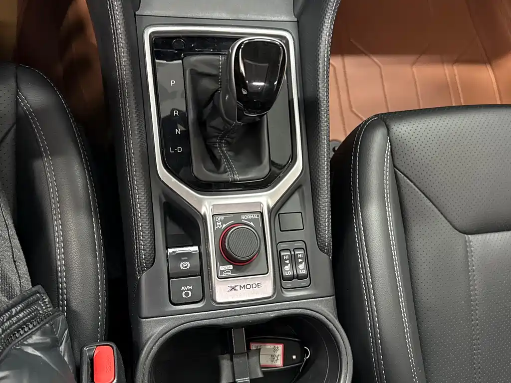 Forester 2022 2.0i AWD Deluxe Edition EyeSight купить на сайте DeffCars