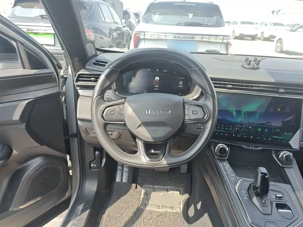Lynk & Co 01 2023 1.5TD EM-F PM купить на сайте DeffCars