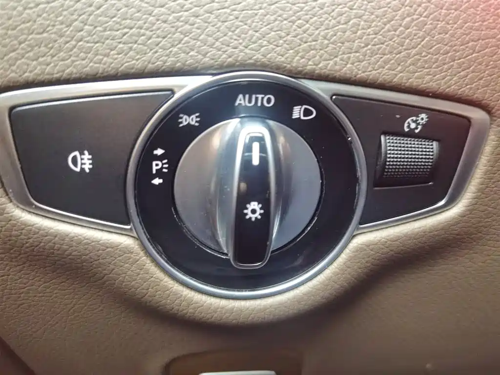 Mercedes-Benz E-Class 2020 facelift E 300 L fashionable model купить на сайте DeffCars