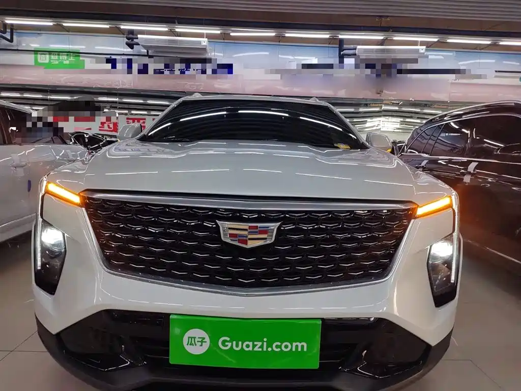 Cadillac XT4 2024 28T two-wheel drive premium model купить на сайте DeffCars