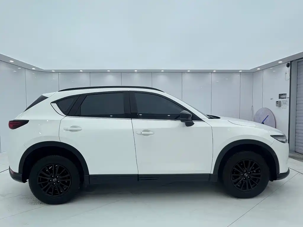 Mazda CX-5 2021 2.0L automatic two-wheel drive Black Knight купить на сайте DeffCars