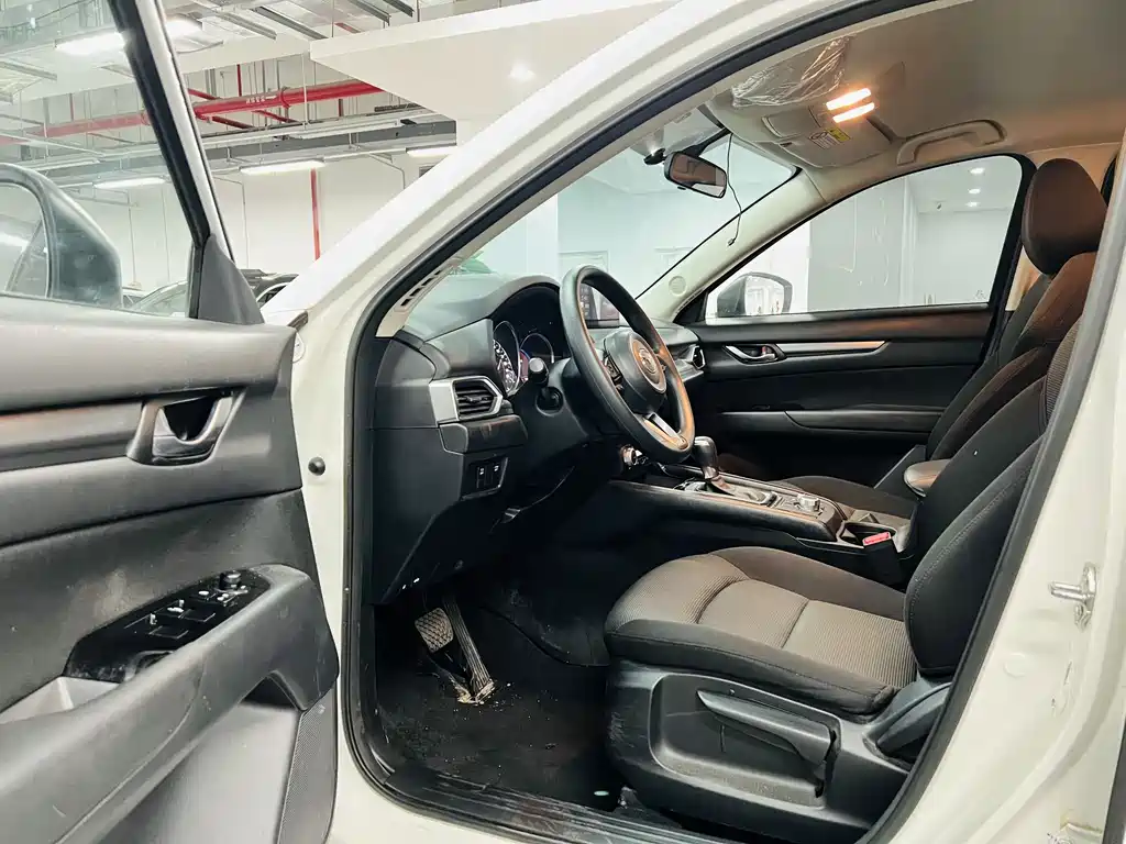 Mazda CX-5 2024 2.0L automatic two-wheel drive comfort model купить на сайте DeffCars