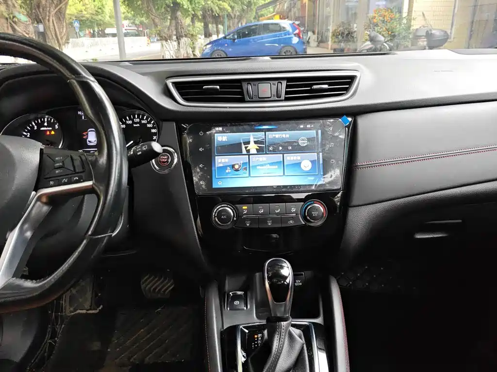 Qashqai 2019 2.0L CVT Deluxe Edition купить на сайте DeffCars