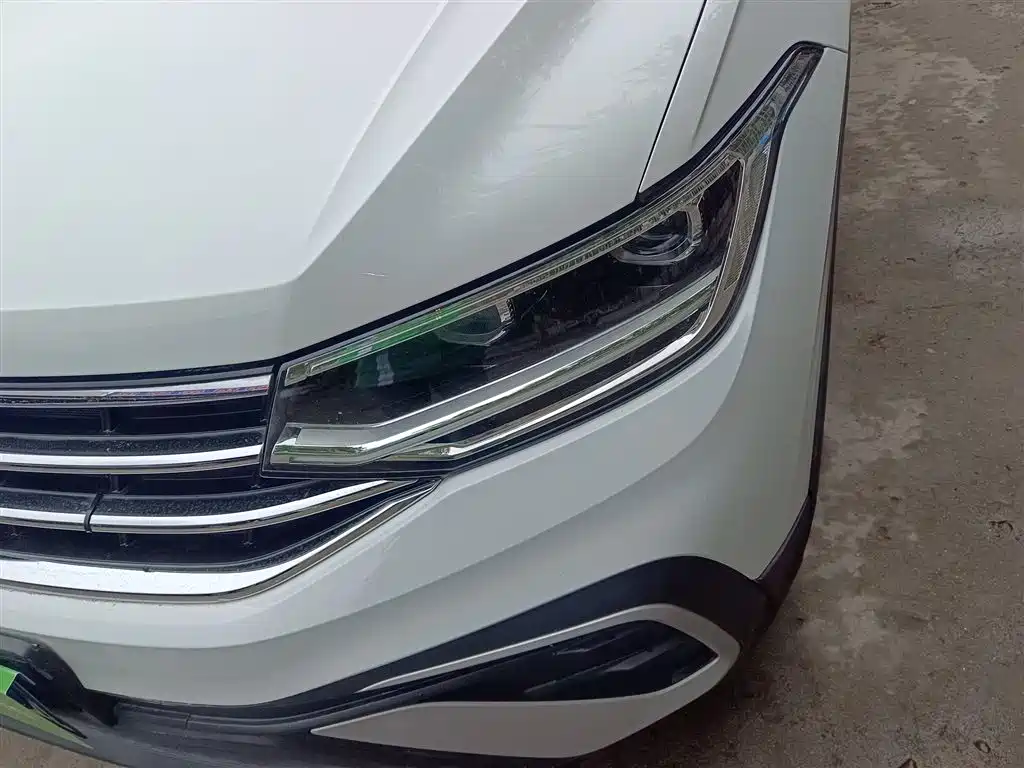 Tiguan L 2023 330TSI automatic two-wheel drive smart version купить на сайте DeffCars