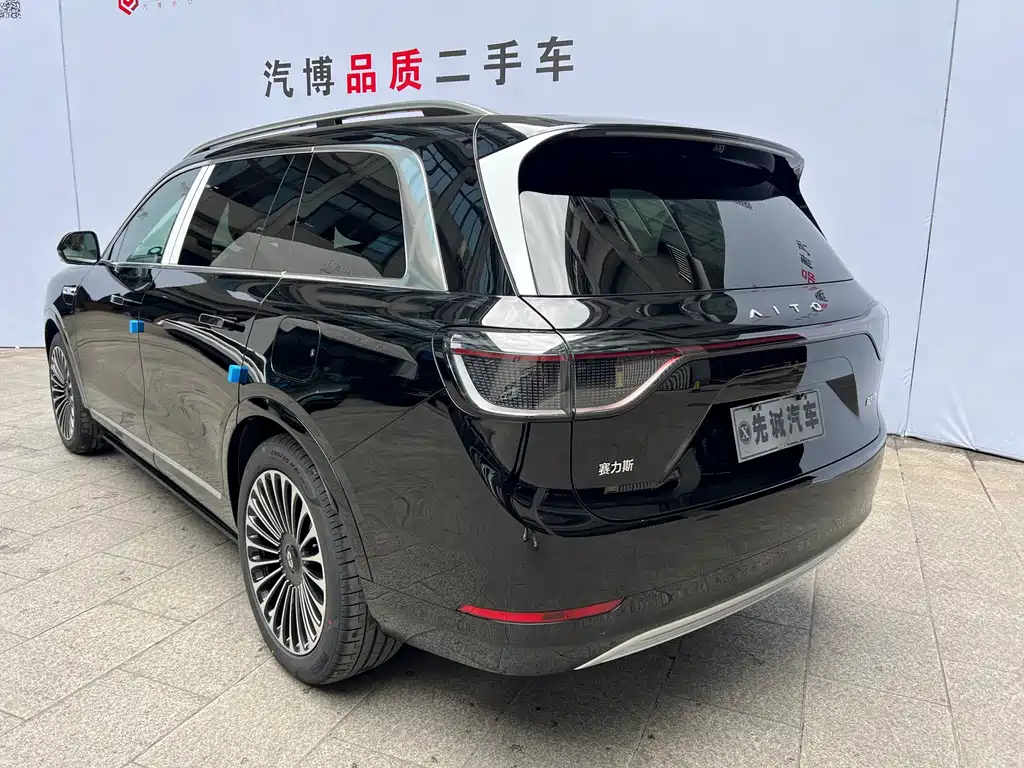 Wenjie M9 2024 extended range Max version 42kWh 6-seater version купить на сайте DeffCars