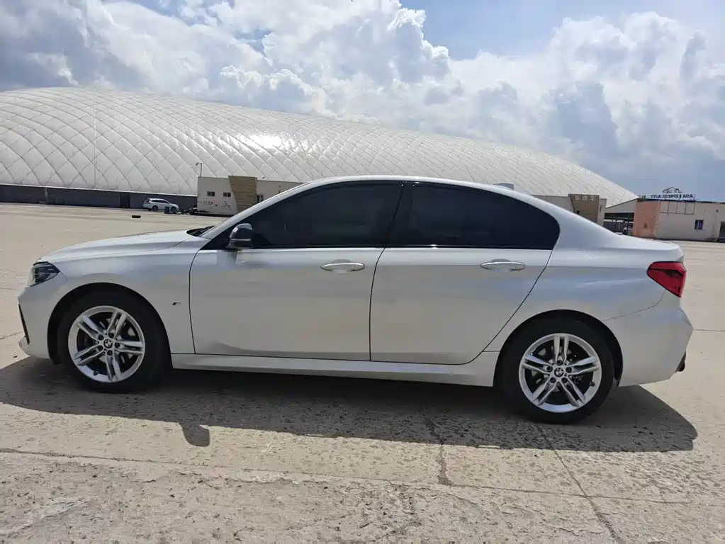 BMW 1 Series 2021 facelift 120i M Sports Night Edition купить на сайте DeffCars