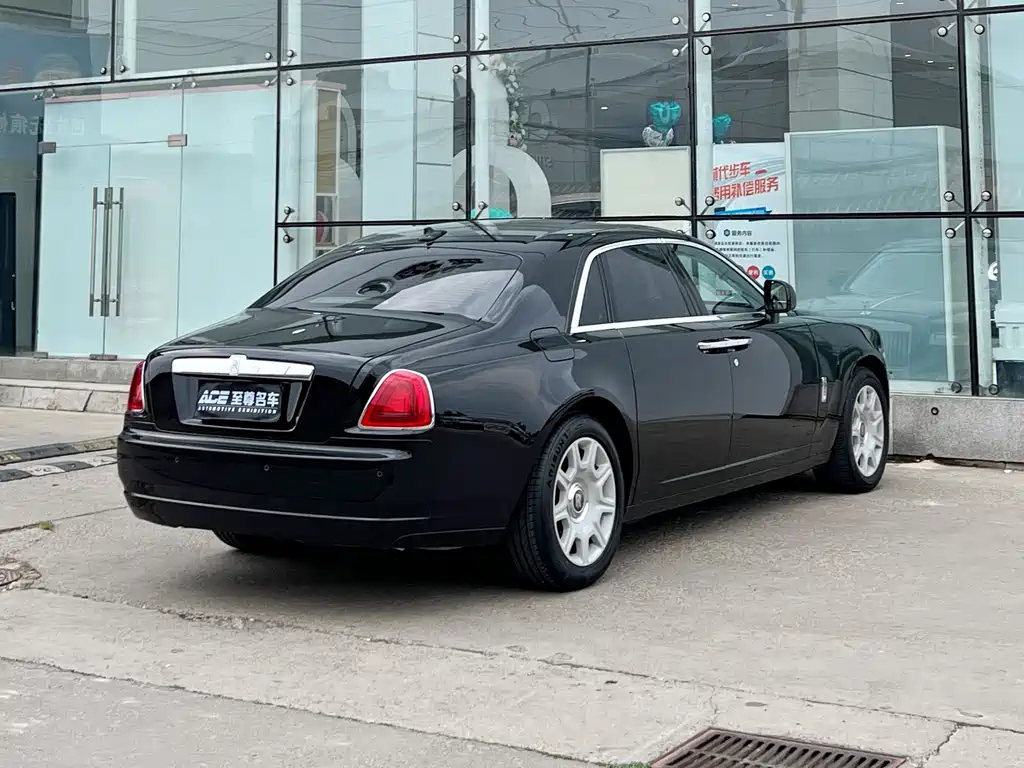 Ghost 2010 6.6T Standard Edition купить на сайте DeffCars